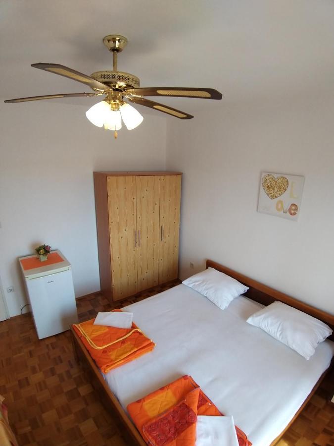 Balen Guest House Раб Екстер'єр фото